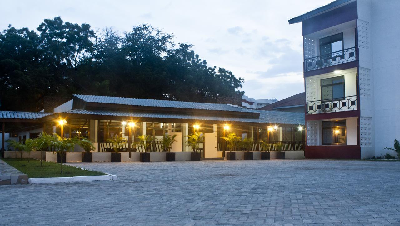 Consir Executive Lodge Акра Екстериор снимка