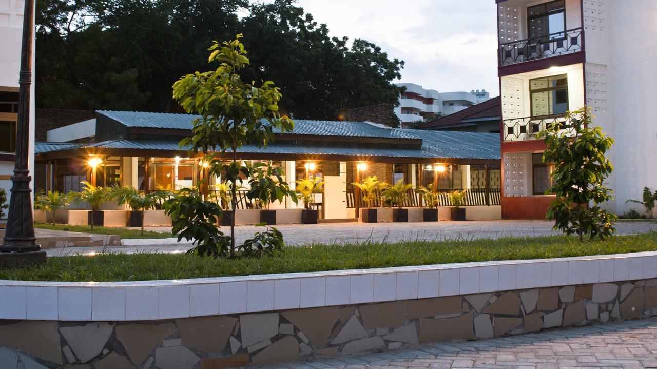 Consir Executive Lodge Акра Екстериор снимка
